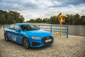 Audi A4 45 TFSI Quattro S-Line 2019 года  (WW)